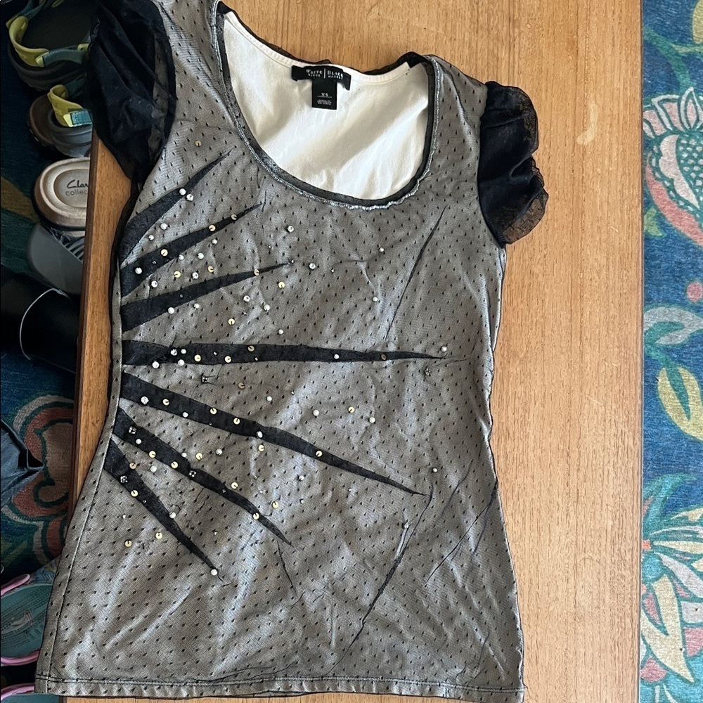 White House Black Market Black and Gray Blouse Size XS